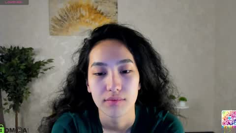 Snapshot of yummy_lamii chatting on April 24, 2026, 3:53 am Cindey online show from April 24, 2026, 3:53 am