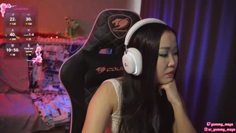 Snapshot of yummy_maya chatting on February 5, 2025, 6:35 am Chimi online show from February 5, 2025, 6:35 am