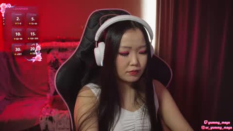 Snapshot of yummy_maya chatting on February 15, 2025, 8:11 am Chimi online show from February 15, 2025, 8:11 am