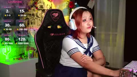 Snapshot of yummy_maya chatting on October 31, 2025, 8:43 pm Chimi online show from October 31, 2025, 8:43 pm