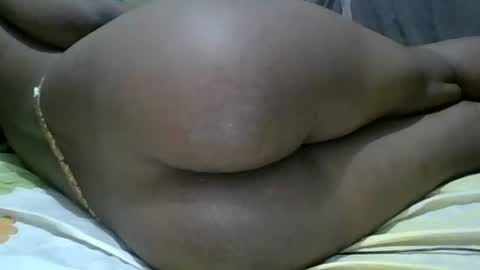 YUMMY online show from October 7, 2025, 1:47 am