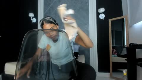 Yummyduo online show from January 16, 2025, 11:58 am