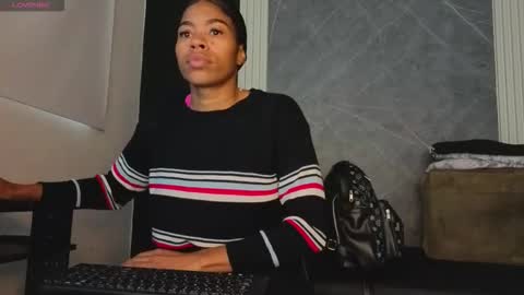 Yummyduo online show from October 10, 2025, 12:04 pm