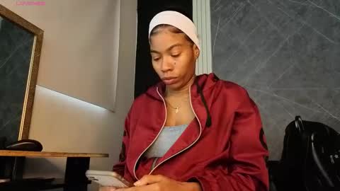 Yummyduo online show from December 4, 2025, 11:52 am