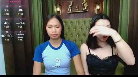 yummyhotkendra online show from May 17, 2026, 5:27 am