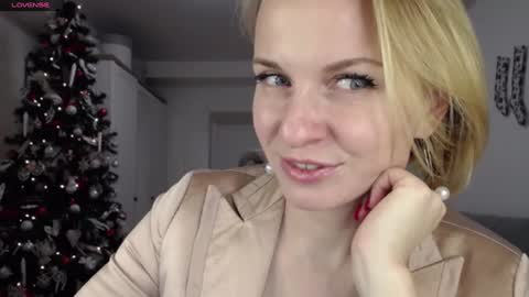 Lillya online show from December 27, 2024, 5:48 pm