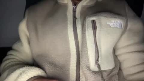Snapshot of yungbull06 chatting on May 13, 2026, 3:15 am Yung Bull online show from May 13, 2026, 3:15 am