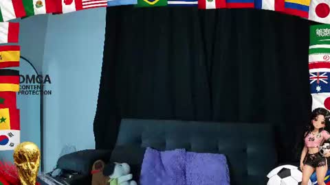 Snapshot of yungelitamor_ chatting on June 17, 2026, 4:48 am ELITA online show from June 17, 2026, 4:48 am