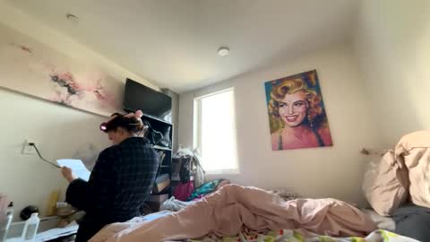 BbyTSSLut online show from May 13, 2026, 12:52 am