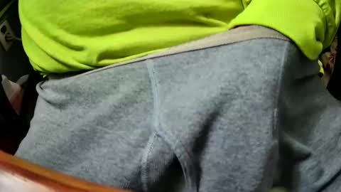 yuppers1234 online show from November 4, 2025, 5:45 pm