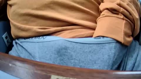 yuppers1234 online show from December 3, 2025, 2:15 pm