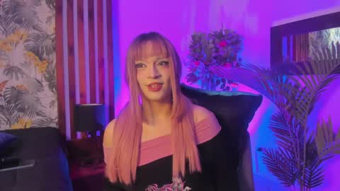 Yuri Kay online show from May 8, 2026, 7:30 pm