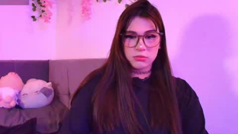 Yuri Stars online show from February 8, 2026, 6:06 am