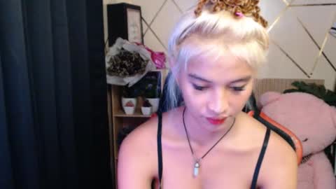 yurie_cummster online show from September 14, 2025, 9:41 am
