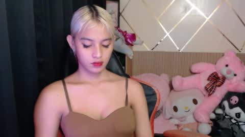 yurie_cummster online show from October 10, 2025, 4:00 am