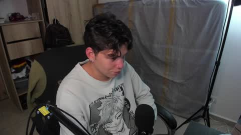 yurii_moody online show from February 8, 2025, 2:58 am