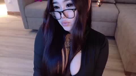 Hi My name Yuriko online show from November 22, 2025, 10:36 am