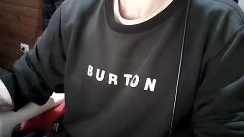 Yuumi online show from February 24, 2026, 7:17 am