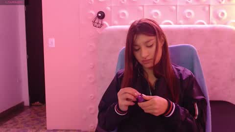 Snapshot of yuyis_15 chatting on January 13, 2026, 12:32 pm YUYIS online show from January 13, 2026, 12:32 pm