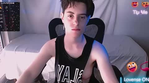 Yuyu online show from September 22, 2025, 6:54 pm