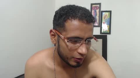 yuyussthh online show from November 20, 2025, 4:56 am