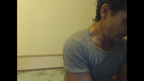 yvesstorm5 online show from January 5, 2025, 3:45 pm