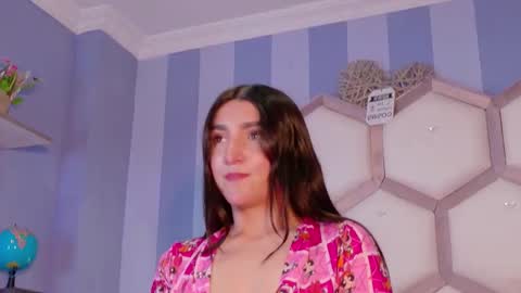 yvi online show from March 16, 2026, 11:47 am