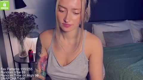 The Queen Bitch of the United Kingdom online show from February 13, 2025, 5:37 am