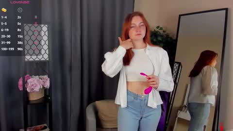 Alisa online show from October 14, 2025, 1:28 am