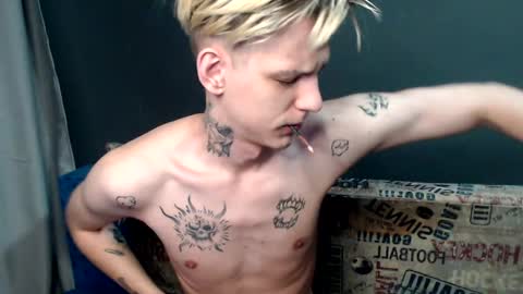 Snapshot of zaaaaaaaaaaaaaaaap chatting on January 4, 2025, 1:31 pm Toshka online show from January 4, 2025, 1:31 pm