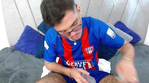 Snapshot of zac_golden chatting on November 8, 2025, 5:07 am Zack online show from November 8, 2025, 5:07 am