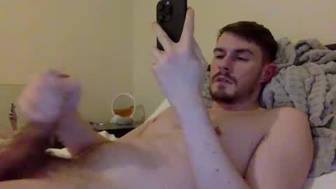 Snapshot of zacaxel chatting on December 30, 2024, 10:01 pm Zac Axel online show from December 30, 2024, 10:01 pm