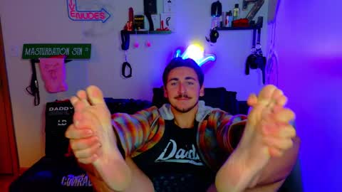 Zach Rhyder online show from October 21, 2025, 1:06 am