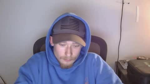 Snapshot of zachmcw25 chatting on November 11, 2025, 2:44 am zachmcw25 online show from November 11, 2025, 2:44 am