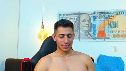 Snapshot of zachpri20 chatting on January 11, 2025, 12:40 pm zachpri20 online show from January 11, 2025, 12:40 pm