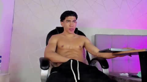 Snapshot of zack_conor chatting on November 15, 2025, 7:43 pm zack conor online show from November 15, 2025, 7:43 pm