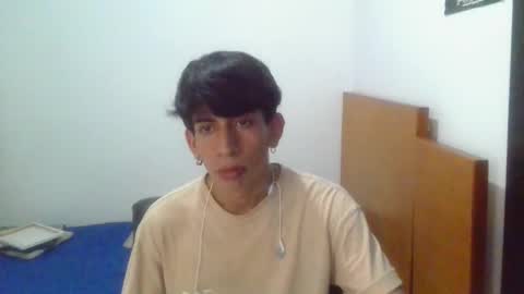 Snapshot of zack_kingg chatting on October 27, 2025, 7:07 pm Zack King online show from October 27, 2025, 7:07 pm