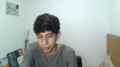 Snapshot of zack_kingg chatting on October 29, 2025, 12:51 pm Zack King online show from October 29, 2025, 12:51 pm