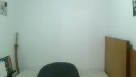 Snapshot of zack_kingg chatting on November 9, 2025, 6:50 pm Zack King online show from November 9, 2025, 6:50 pm