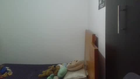 Snapshot of zack_kingg chatting on November 26, 2025, 7:59 pm Zack King online show from November 26, 2025, 7:59 pm