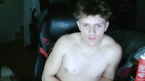 Snapshot of zackphilpp chatting on February 8, 2026, 5:44 am Zack online show from February 8, 2026, 5:44 am