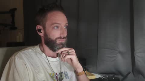 Snapshot of zaddy2jaylicks chatting on May 8, 2026, 7:52 pm Zaddy2Jaylicks online show from May 8, 2026, 7:52 pm
