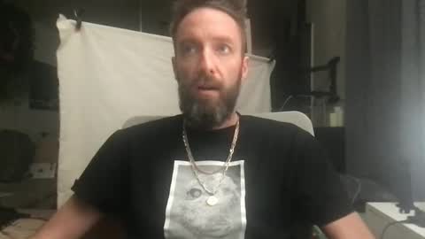 Snapshot of zaddy2jaylicks chatting on May 30, 2026, 4:09 am Zaddy2Jaylicks online show from May 30, 2026, 4:09 am