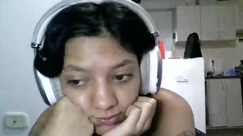 Snapshot of zafiro_rubi chatting on May 14, 2026, 7:42 pm Zafiro online show from May 14, 2026, 7:42 pm