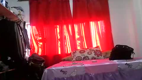 Zafiro online show from July 16, 2026, 12:00 pm