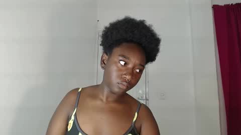 Snapshot of zahhysims chatting on February 2, 2025, 4:54 pm zahhy online show from February 2, 2025, 4:54 pm