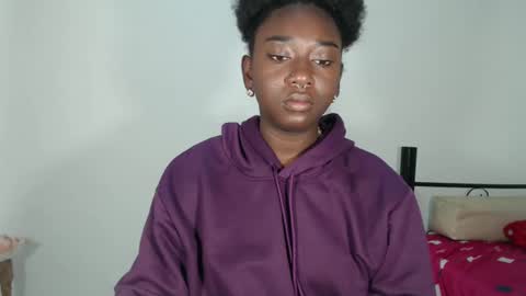 Snapshot of zahhysims chatting on February 18, 2025, 10:49 am zahhy online show from February 18, 2025, 10:49 am