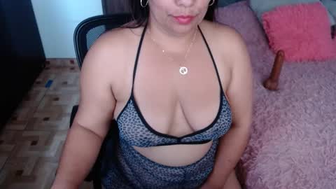 Zahi ... wants to play with everyone...yessss online show from September 12, 2025, 1:33 pm