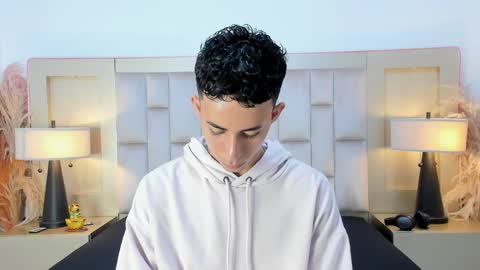 zahir_ashar online show from April 10, 2026, 11:20 pm