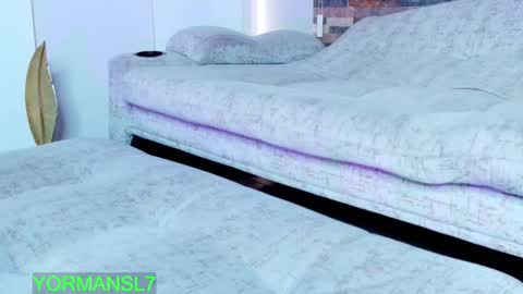 Snapshot of zain_diesel7 chatting on December 2, 2025, 12:43 pm INSTAGRAM yormanfit7 online show from December 2, 2025, 12:43 pm